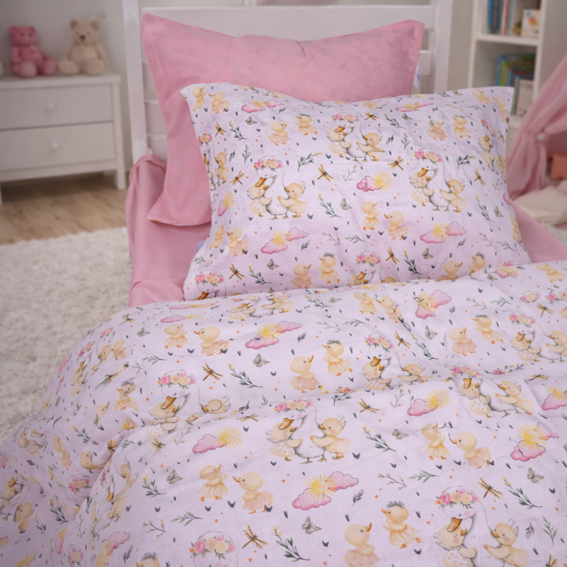 Комплект постельного белья Бязь JUNIOR 17-0924 Happy Ducklings