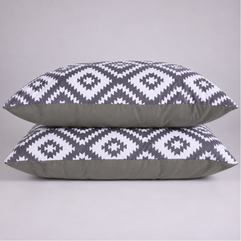 Набір подушок №326 Сolor Fun Line 17-0730 Silver Geo Zebra White Silk (середні) - 1