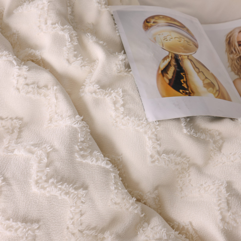 Наволочка Сатин ELIT з вишивкою "Snow mountain" - 6