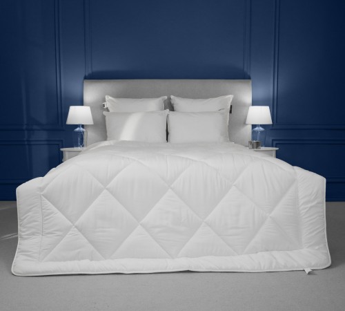 Ковдра вовняна Eco Light White №1639 вовна мікросатин (супер тепла)