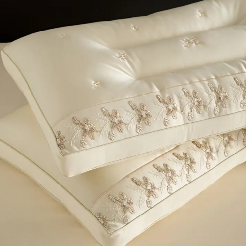 Подушка Premium silk №1504 Creamy Luxe