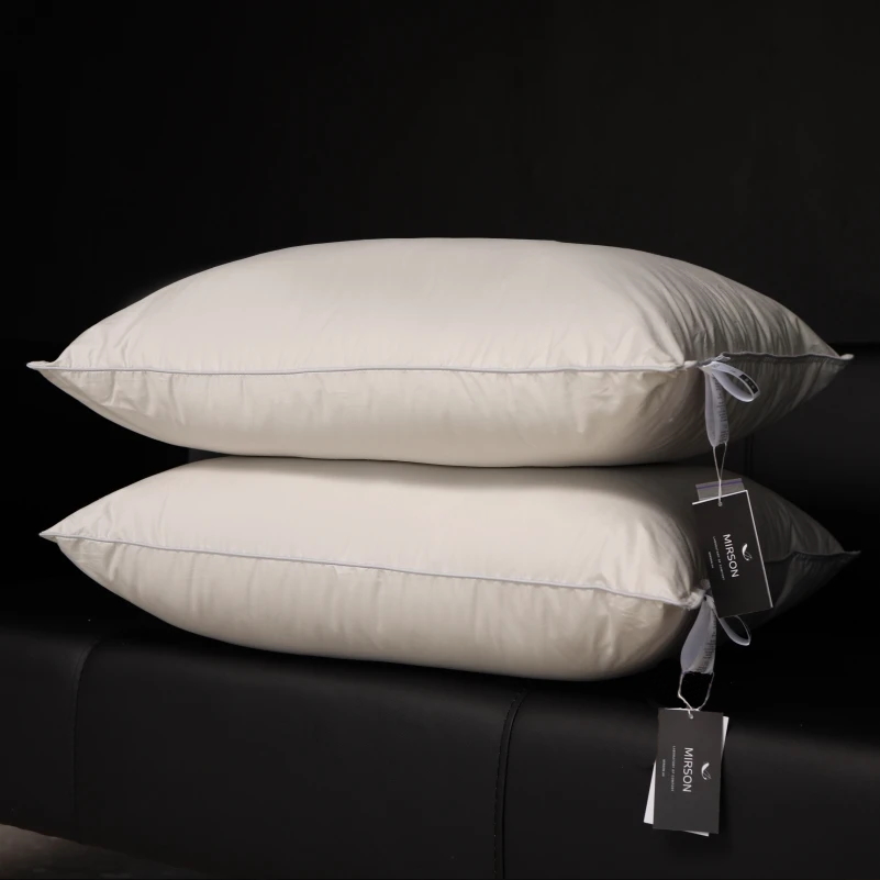 Подушка антиалергенна Kids Time №1010 "Silver Cloud" EcoSilk (середня) - 12