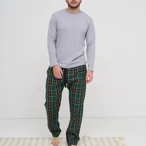 Піжама чоловіча Х (лонгслів + штани в клітинку зелені) "Basic Hugo" gray/dark green