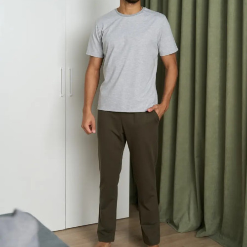 Піжама чоловіча Х (футболка сіра + штани прямі хакі) "Basic t-shirt" gray/khaki