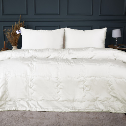 Летний постельный комплект №3006 Line Satin Premium 0001 Moko White Silk (одеяло + 2 наволочки)