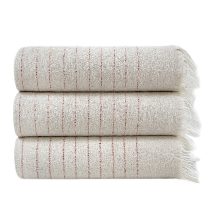 Полотенце С "Line red"