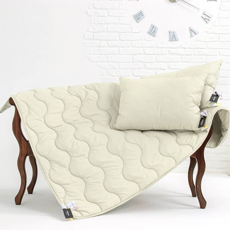 Набір антиалергенних подушок Eco Light Creamy №1620 Eco-Soft мікросатин - 3