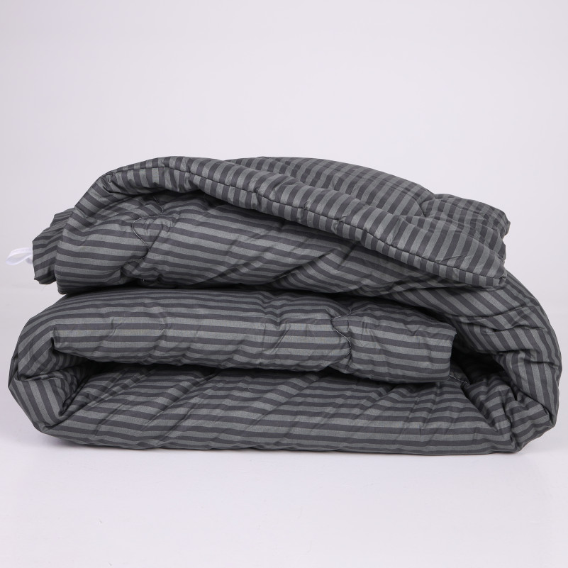 Ковдра антиалергенна №165-5 Сolor Fun Line 17-0611 Stripe Black зимова