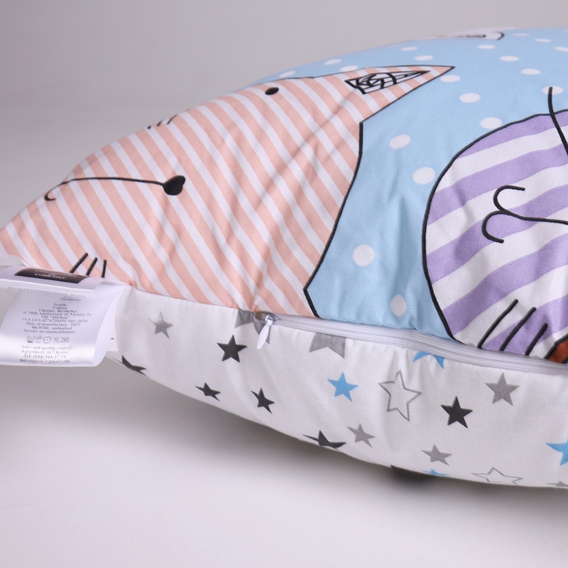 Подушка антиалергенная №3079 Eco-Silk Сolor Fun Line (чехол бязь 100%) Whales (средняя ) - 2