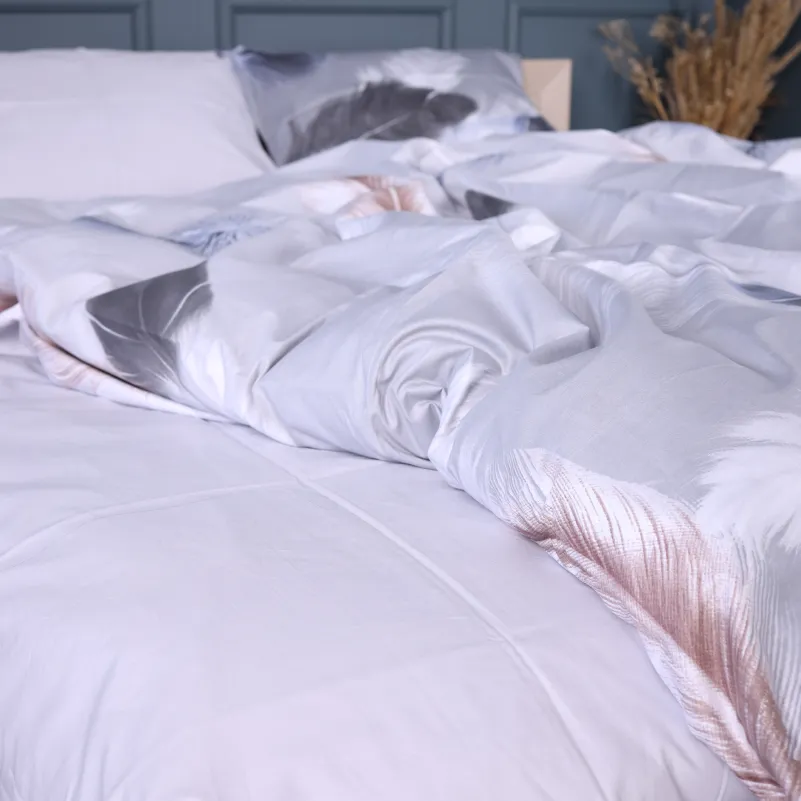 Наволочка Сатин 22-1447 Feather Aurora - 3