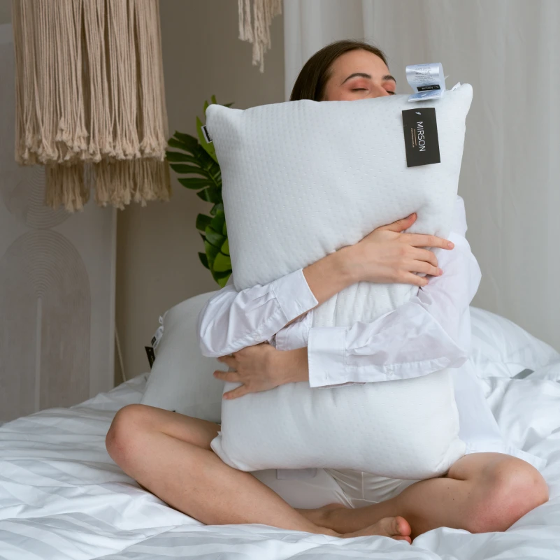 Подушка антиалергенная №805 "Julia" EcoSilk Hand Made (упругая) - 15