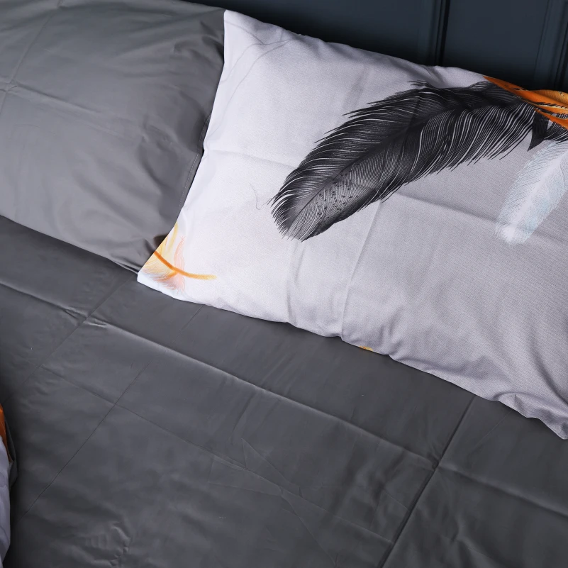 Наволочка Сатин 22-1381 Black and Feathered - 4