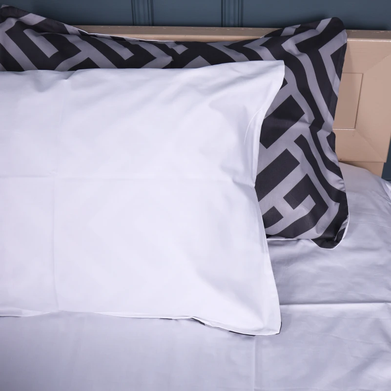 Наволочка Сатин 22-1395 Geometric Design