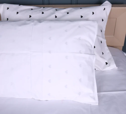 Наволочка Сатин 22-1390 Hearts and Dreams