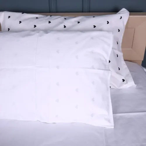 Наволочка Сатин 22-1390 Hearts and Dreams