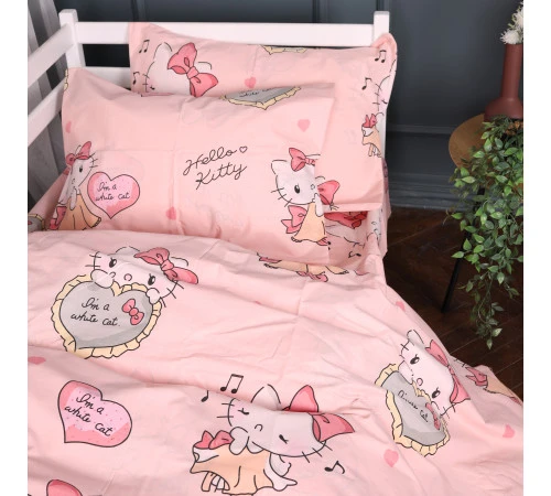 Наволочка Бязь 17-0873 Hello Kitty Love
