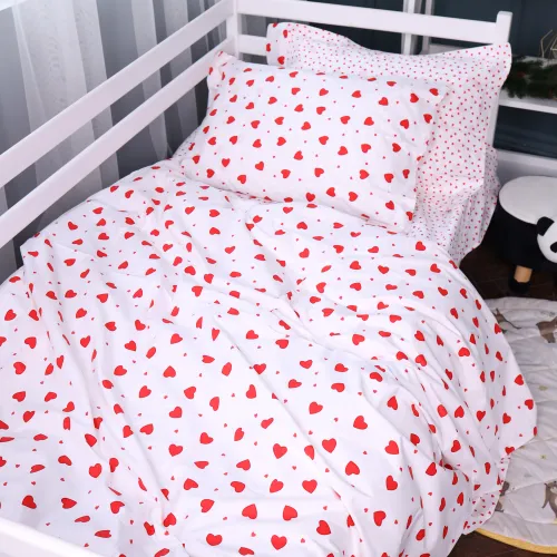Комплект постельного белья JUNIOR Poplin Line Kids 01 Little hearts