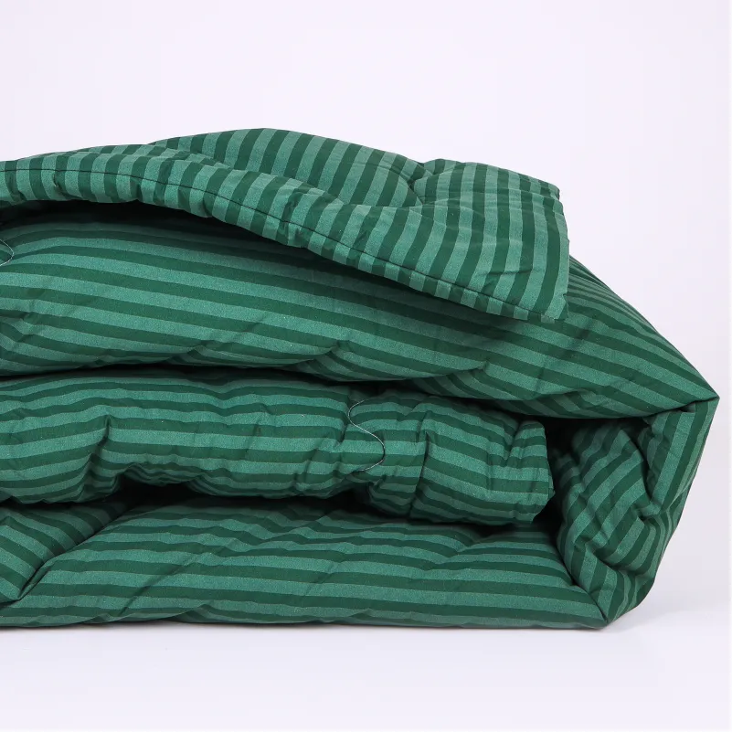 Ковдра антиалергенна №138-5 Сolor Fun Line 17-0612 Stripe Emerald зимова - 1