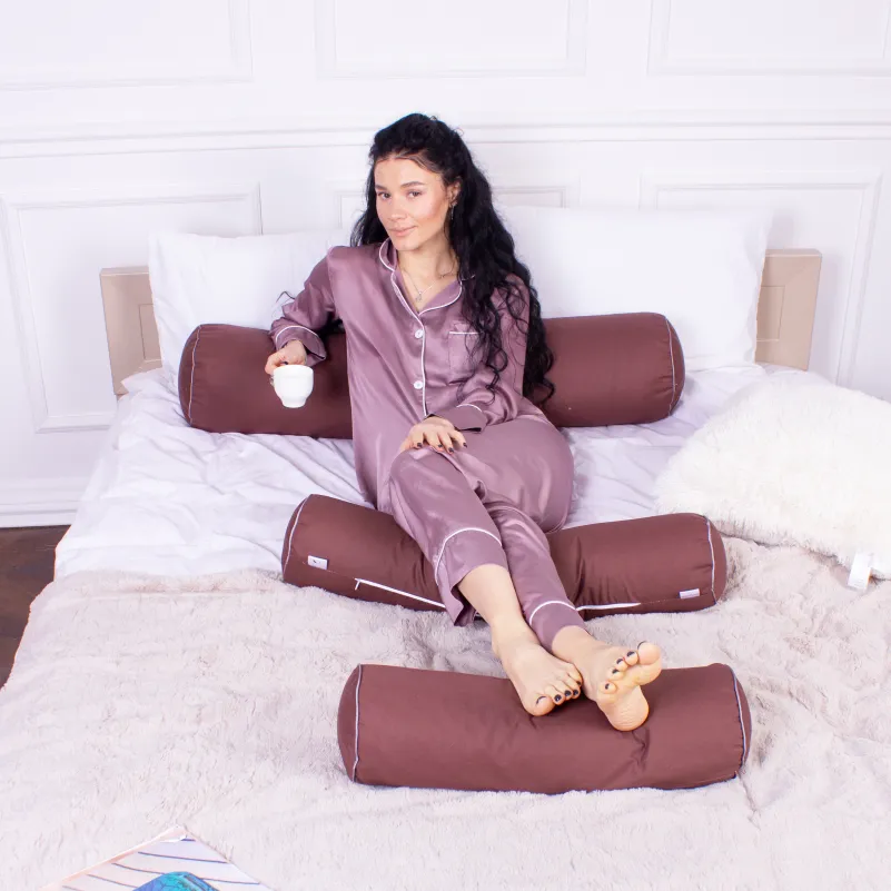Подушка валик №8578 Naturale Line 19-1217 Chocolate Perla (бязь) Наповнення кульки поліестерол УЦІНКА 