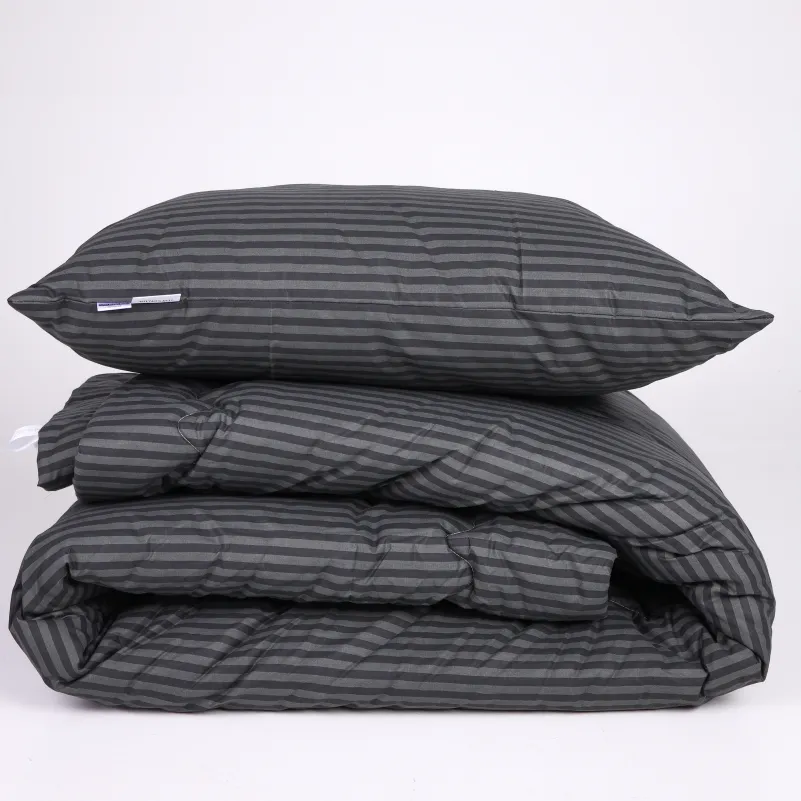 Одеяло антиаллергенное №150-1 Сolor Fun Line 17-0611 Stripe Black Thinsulate бязь (зимнее) - 2