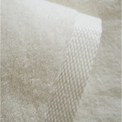 Рушник С №410 Luxury Carmen Lactic - 2