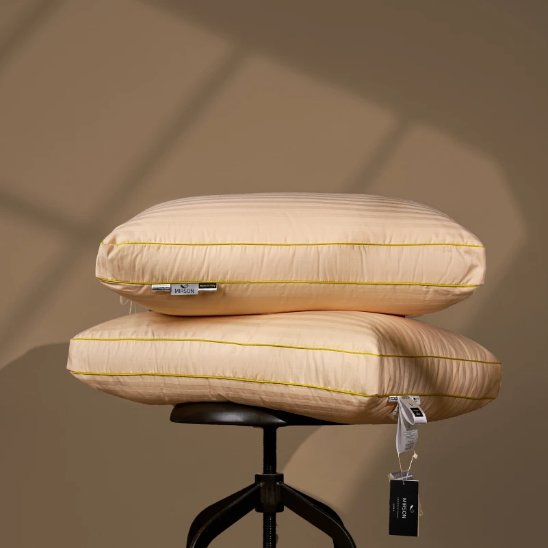 Подушка антиалергенна Carmela DeLuxe №562 Eco-Soft сатин-жакард (середня) - 6