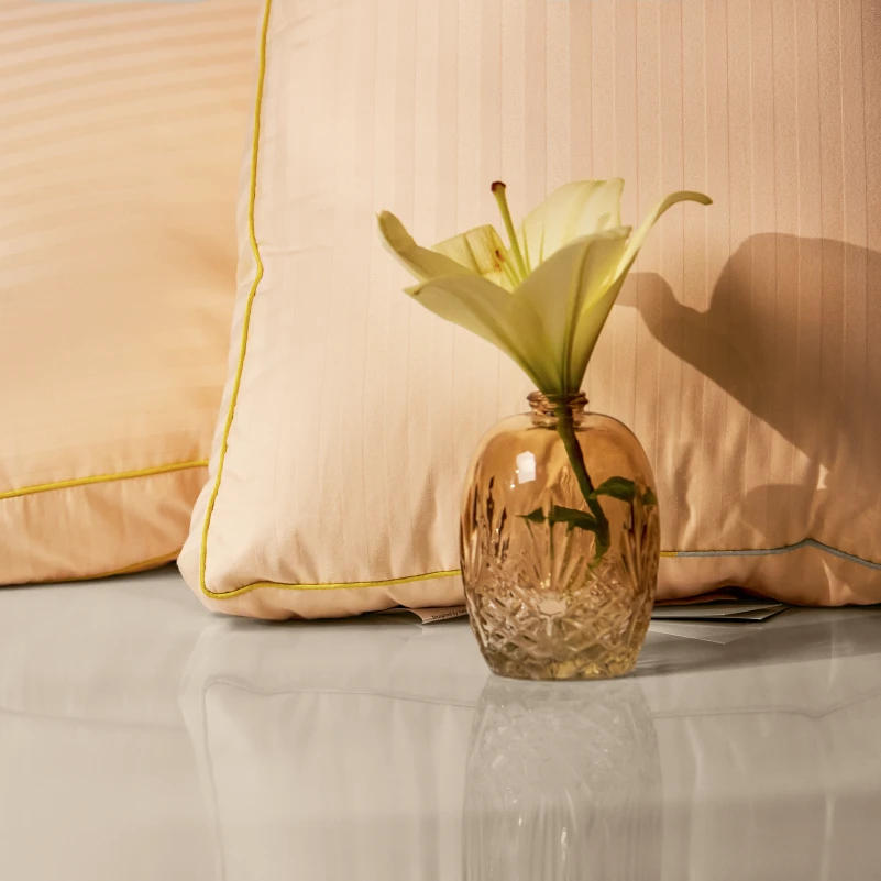 Подушка антиалергенна Carmela DeLuxe №562 Eco-Soft сатин-жакард (середня) - 7