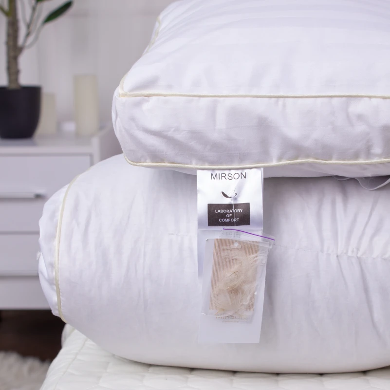 Перина пухова Royal Pearl 100%пух №713 (з гумкою на кутах) висота до 5 см - 6