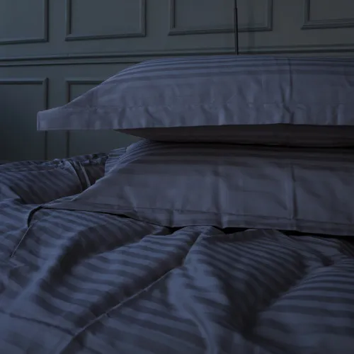 Наволочка Satin Stripe 30-0020 Smoky Blue