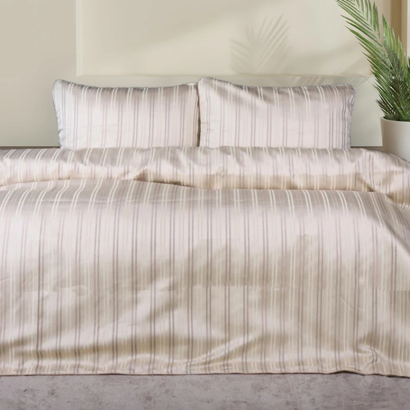 Набір покривало + наволочки 2 шт №4050 La Colors Candi