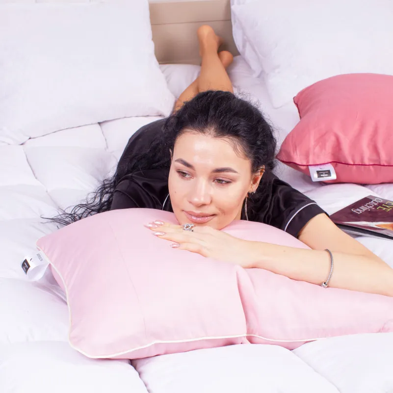 Подушка ортопедическая (стружка Memory) №4034 Delicate satin 00199 Laura Women 59*43*10 см - 2