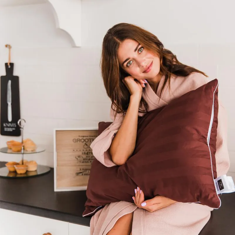 Антиаллергенная подушка Lorenzo №132 EcoSilk сатин-жаккард (средняя) - 11