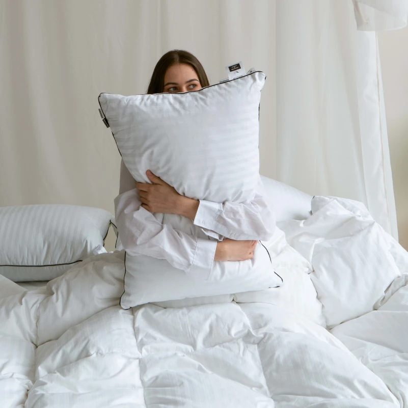 Подушка пуховая Royal Hand Made №906 100% пух Premium сатин (мягкая) - 9