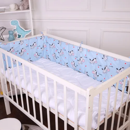 Сплошной борт в кроватку Kids Time 20-0037 Cute blue zebra