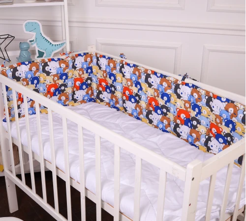 Сплошной борт в кроватку Kids Time 20-0032 Colored bears