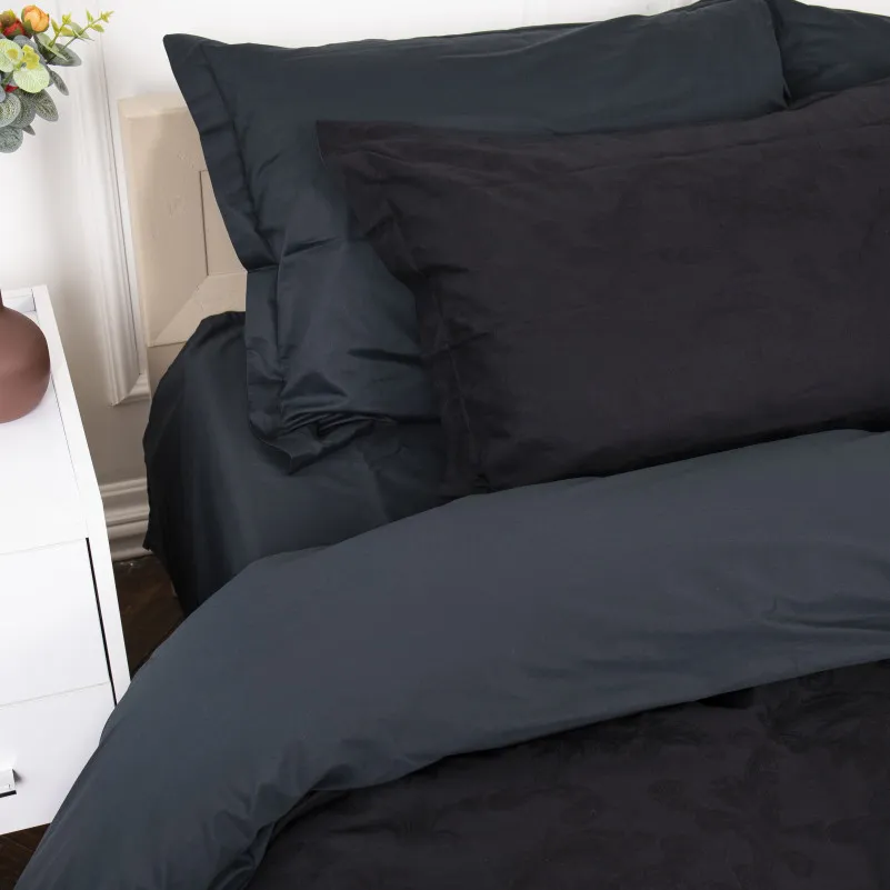 Простирадло Сатин Жаккард 6031 "Count Black" - 6