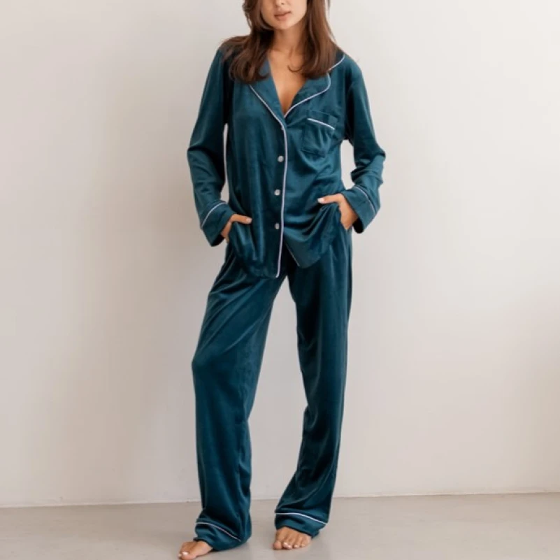 Пижама женская Велюровая "Velor emerald"  на пуговицах