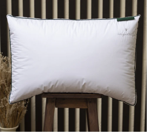 Подушка пухова Трикамерна 100% пух Imperial class /перо Imperial Delight пух мако-батист
