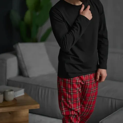 Піжама чоловіча Х (лонгслів + штани в клітинку червоні) "Basic Hugo" black/red - 3