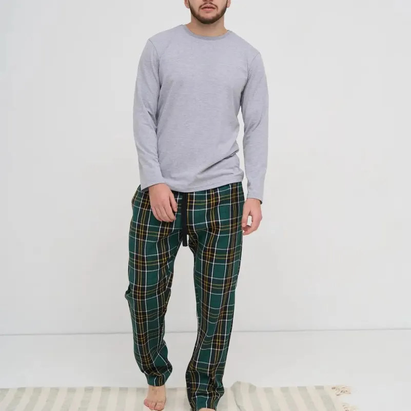Піжама чоловіча Х (лонгслів + штани в клітинку зелені) "Basic Hugo" gray/dark green