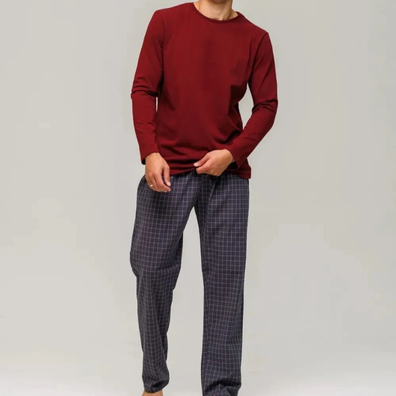 Пижама мужская Х (лонгслив бордо + штаны в клетку графит) "Basic Hugo" red - 1