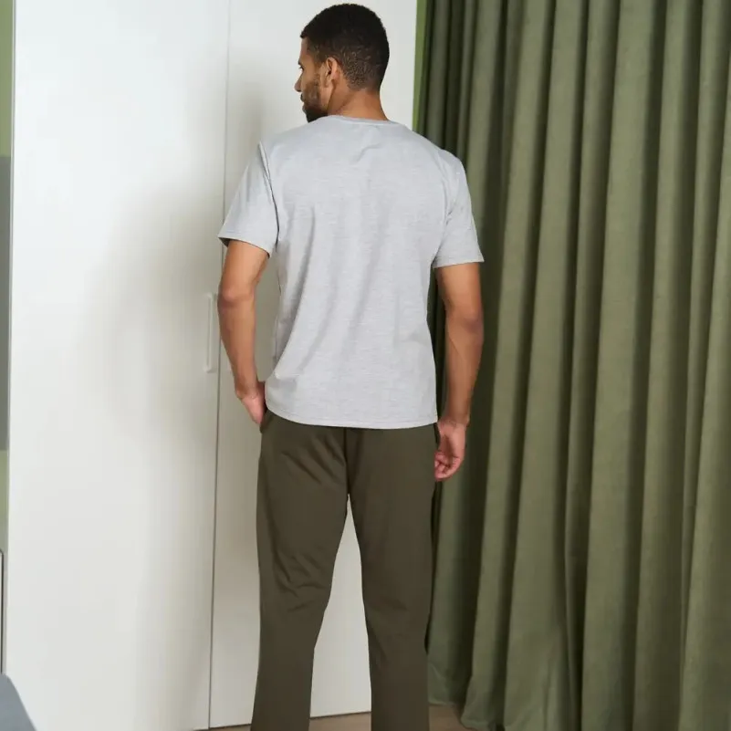 Піжама чоловіча Х (футболка сіра + штани прямі хакі) "Basic t-shirt" gray/khaki - 3