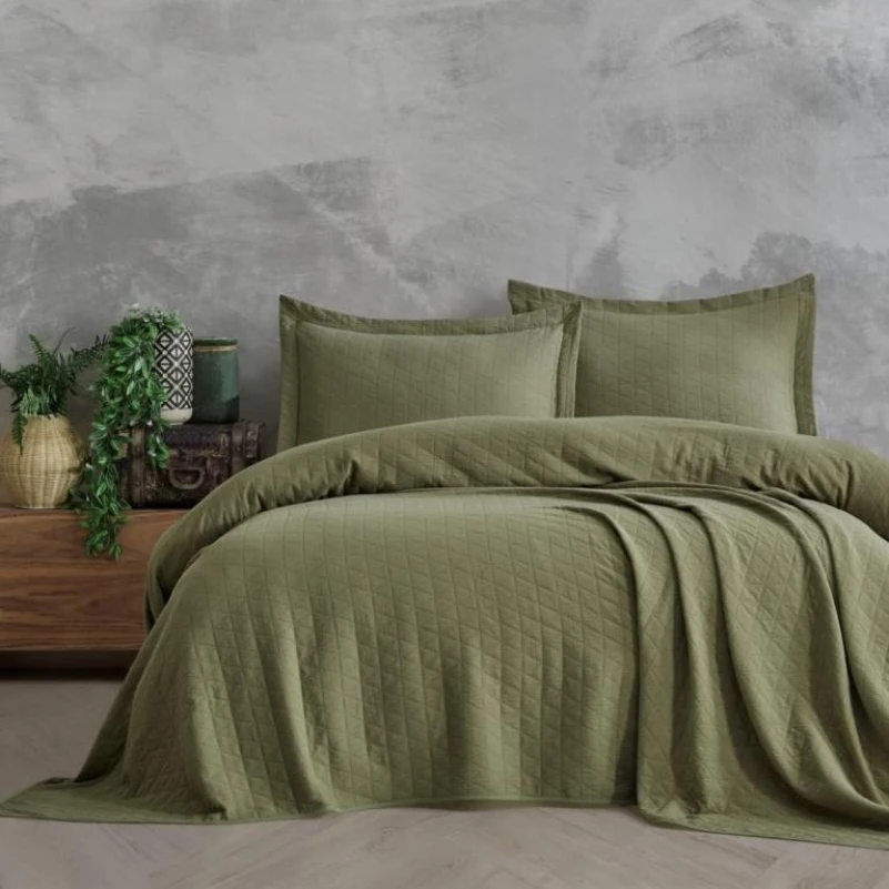 Набір покривало + наволочки 2 шт Т "Bedding Set Orella green"