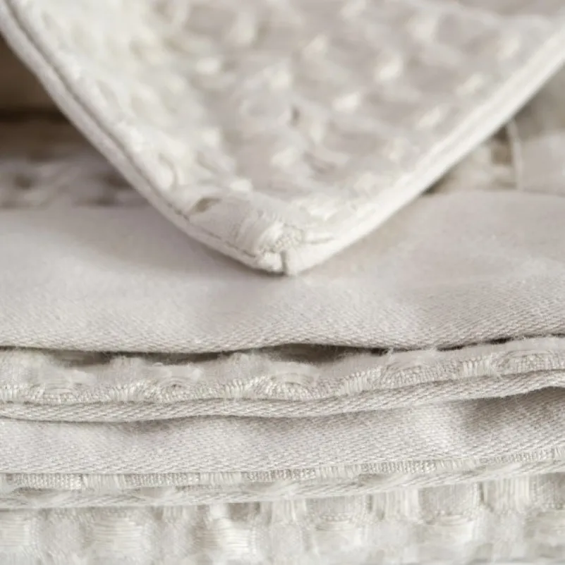 Покривало C "Bedspread Emily beige" - 1