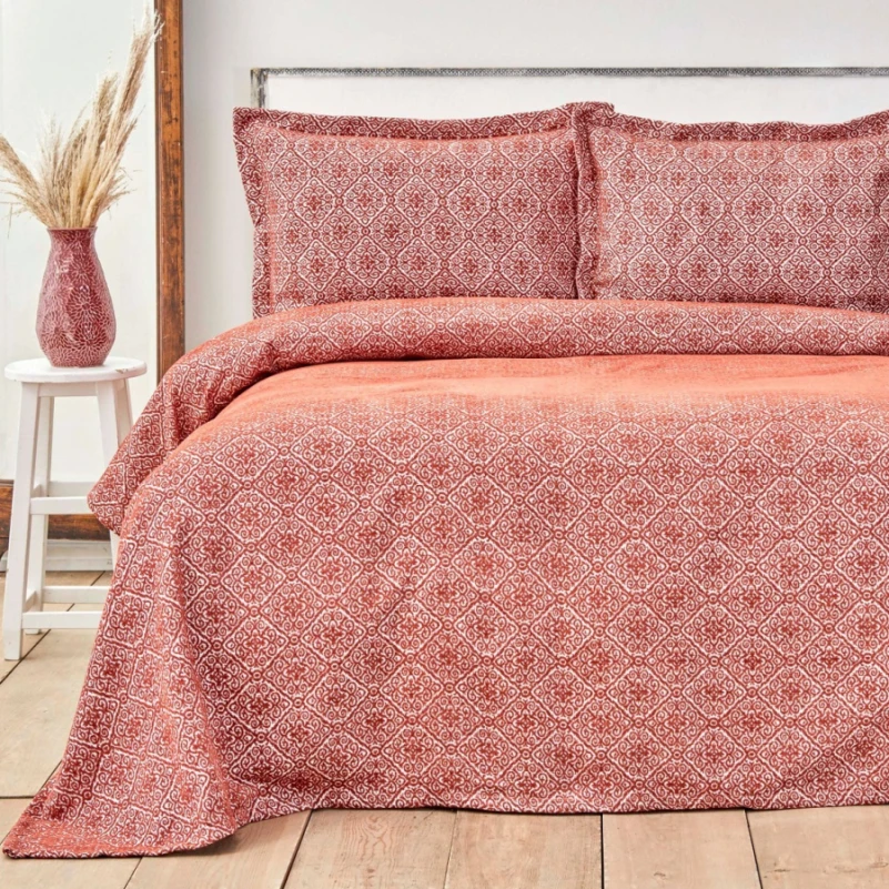 Набір покривало + наволочки 2 шт С "Breezy Comfort brick"