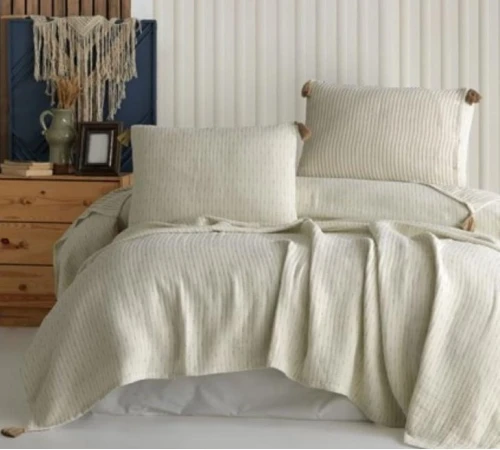 Набір покривало + наволочки 2 шт Т "Coverlet Set Hermes milk"