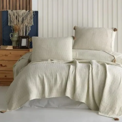 Набір покривало + наволочки 2 шт Т "Coverlet Set Hermes milk"