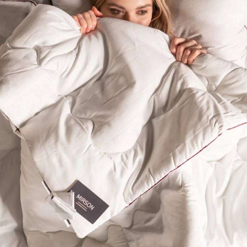 Набор шелковый №9526 "Deluxe Hand Made" Silk Kapok Зима (Одеяло + подушка) - 9