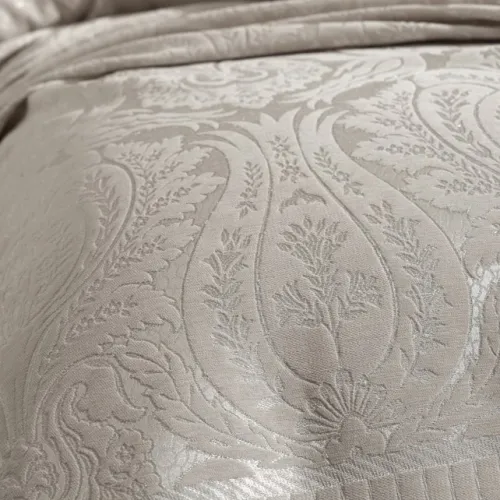 Набір покривало + наволочки 2 шт С "Elegant Jacquard beige" - 3