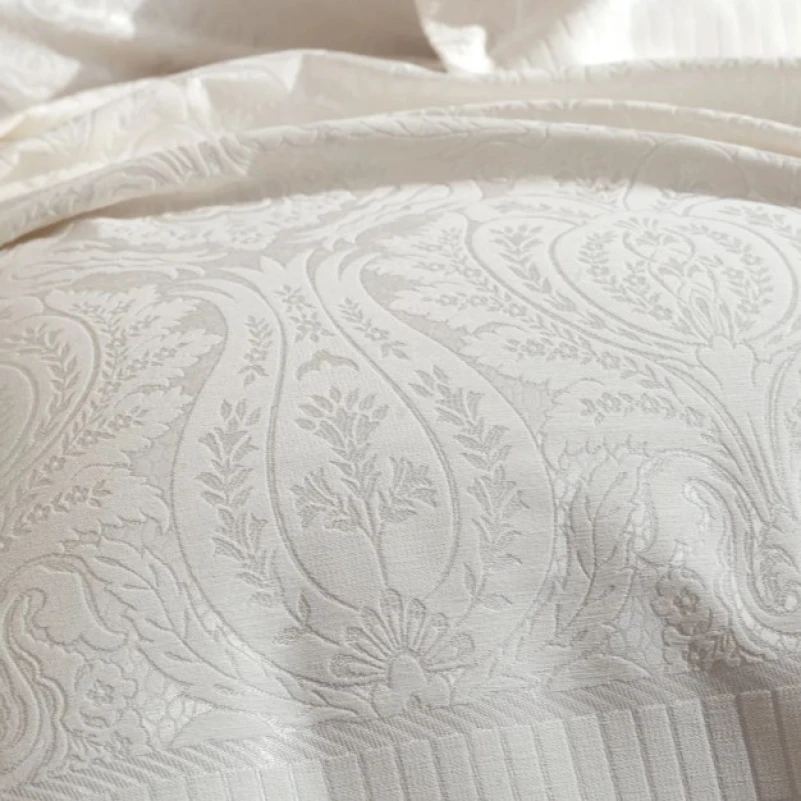 Набір покривало + наволочки 2 шт С "Elegant Jacquard creamy" - 2